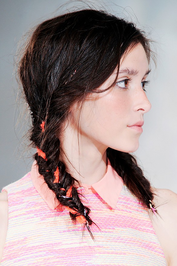 beleza | maquiagem | make up | dicas de maquiagem | maquiagem jovial | tipos de make para usar antes dos 30 anos | gliter nos olhos | gliter nos lábios | lápis colorido