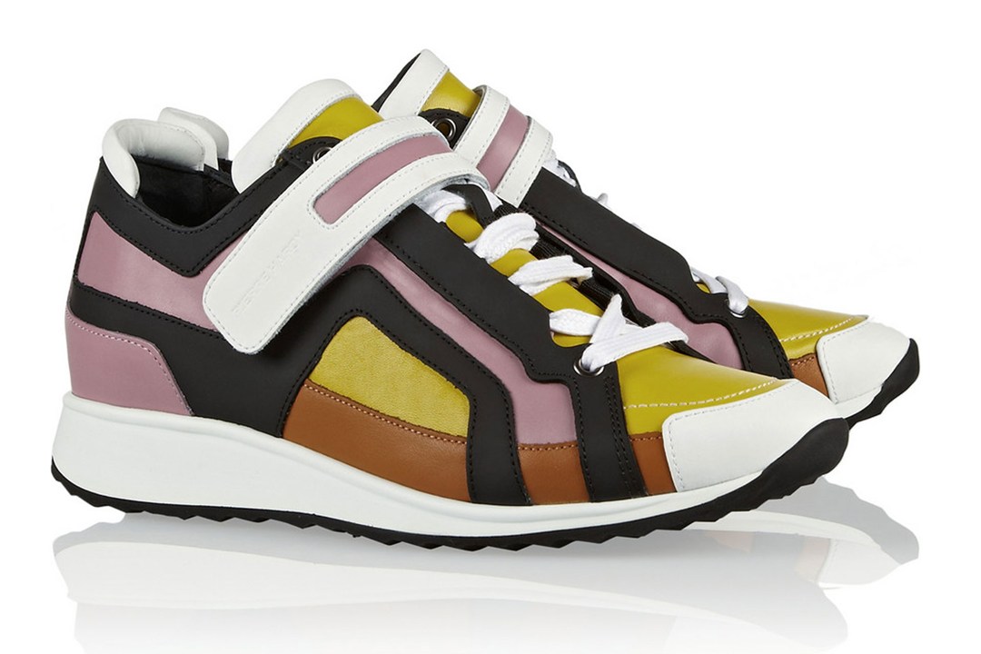 moda | moda 2014 | moda 2015 | tendências | inverno 2014 | verão 2015 | Chanel | sneakers | tênis esportivos | Tênis | como usar tênis | looks com tênis | Balenciaga | Topshop