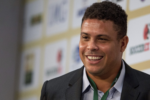 entretenimento | celebridades | fofocas de celebridades | Ronaldo | Ronaldo fenômeno | jogadores de futebol | fofocas sobre jogadores | Ronaldo vai para Londres