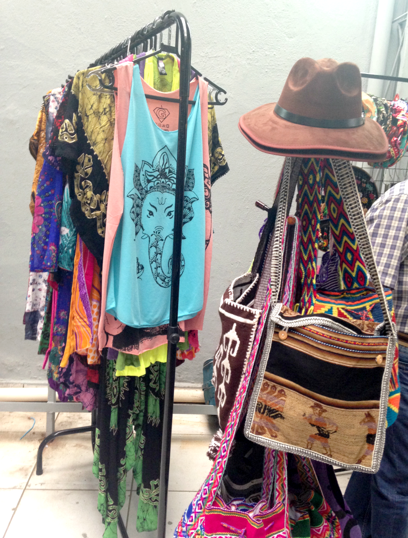 compras | moda | bazar | dicas de compras | bijus | gargantilha da moda | chapéus | bazar de inverno | bazar cafofo tremendão santos