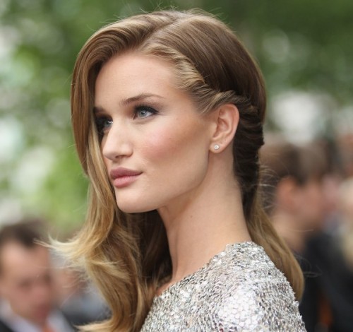 blog de moda | Beleza | cabelos | cabelos e maquiagem | sobre beleza | penteados | sobre penteados | cosmeticos | beleza cabelo | produtos de cabelo | produtos para cabelos | penteados com grampo | como fazer penteado com grampos