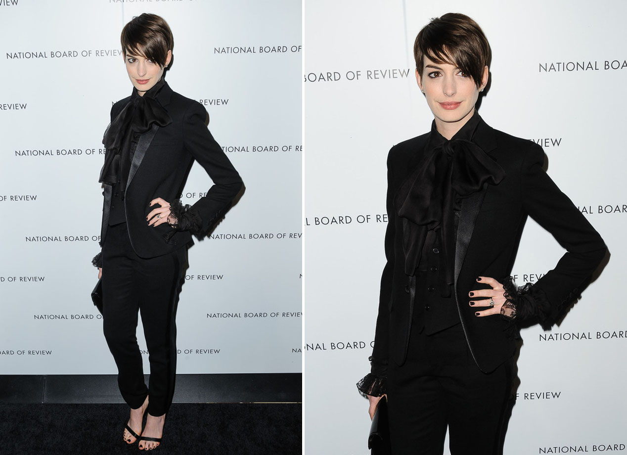 blog de moda | Moda | roupas | roupa | sobre moda | vestido | moda roupa | roupa da moda | blusas | vestidos de festa | vestido para festa | roupas da moda | Heidi Slimane | Saint Laurent Paris | look das famosas | look das celebridades | look de red car