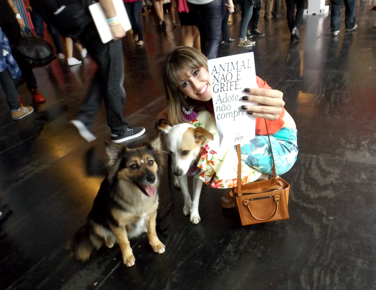 moda | semanas de moda | inverno 2015 | SPFW | SPFW inverno 2015 | lounges SPFW | semana de moda paulistana | São Paulo Fashion Week | Lilly Sarti | não compre animais, adote