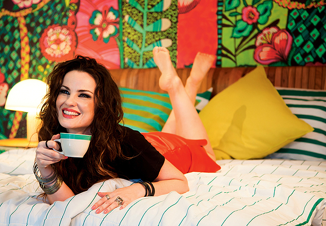 blog de moda | entretenimento | entrevistas | novelas | Amor à Vida | Gina de Amor à Vida | Carolina Kasting | entrevista com Carolina Kasting