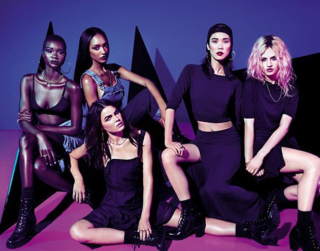 moda | revistas | Vogue | Vogue UK | Vogue britânica | verão 2013 | inverno 2013 | Rihanna para River Island estampa editorial da Vogue britânica | looks feitos por Rihanna são usados em editorial da Vogue britânica | River Island