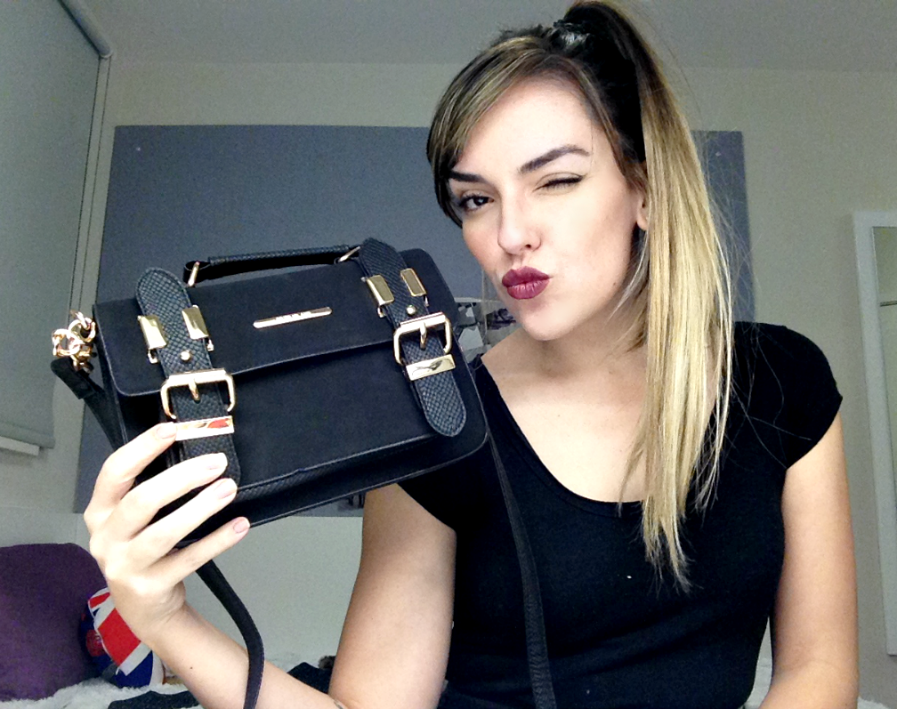 vídeo | compras | youtube | marcéli paulino | comprinhas em londres | compras em londres | dicas de compras | forever 21 | cc cream | roupas de inverno | moda | moda 2015 | inverno 2016