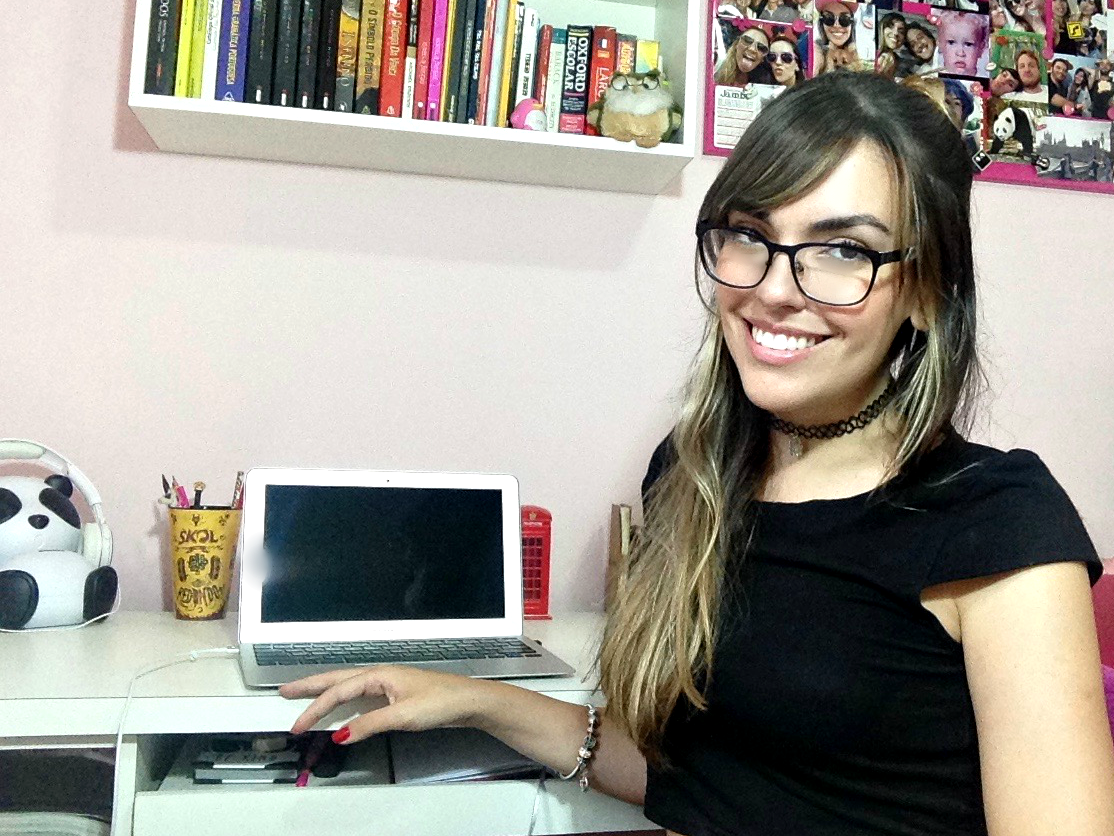 video | blog | vlog | home office | o que é home office | como é trabalhar em casa | dicas para quem quer trabalhar em casa | trabalhar como blogueira | blogueira | blogueira de moda