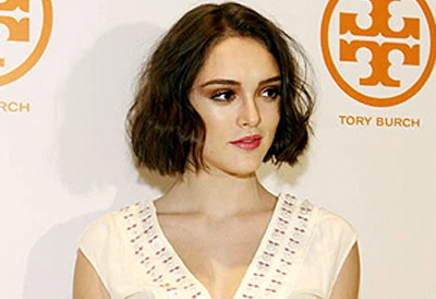 beleza | cabelos | celebridades | celebridades que mudam de visual | Isabelle Drummond | empreguete | ex-empreguete | cabelos curtos | corte joãozinho | tendência cabelos para 2013