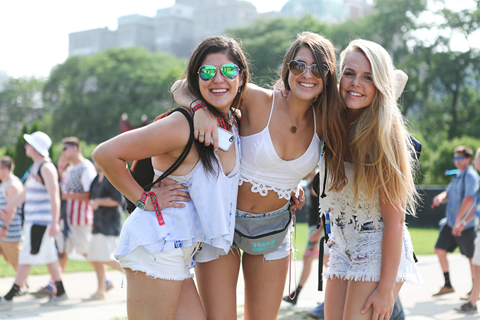 moda | looks de rua | street style | Lollapalooza 2014 | looks pelo Lollapalooza | verão 2014 | verão 2015 | tendências verão 2015 | short jeans | looks com short jeans | looks para shows de verão | looks para o Lollapalooza