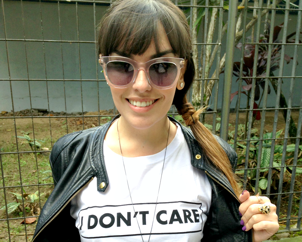 moda | moda 2015 | look do dia | look casual | look rocker | saia xadrez | blusa cropped | liverpool | jaqueta de couro | bota | botas cano curto | bota cano curto