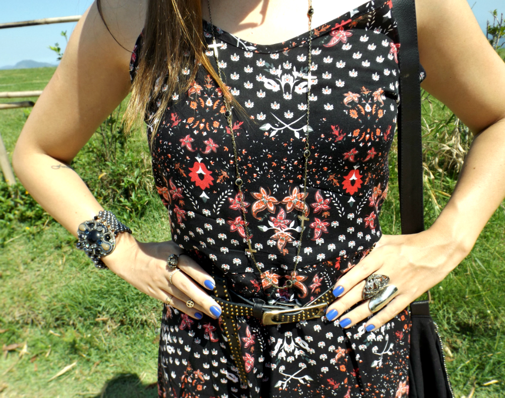 moda | look do dia | look para o dia | look com macaquinho | verão 2015 | moda verão 2015 | como usar macaquinho | sandália flat | sandália gladiadora | chapéu panamá | óculos redondo | Morro da Asa Delta | Marcéli Paulino