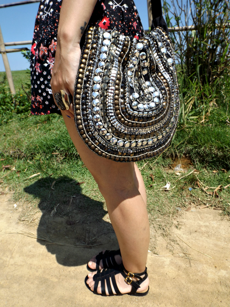 moda | look do dia | look para o dia | look com macaquinho | verão 2015 | moda verão 2015 | como usar macaquinho | sandália flat | sandália gladiadora | chapéu panamá | óculos redondo | Morro da Asa Delta | Marcéli Paulino