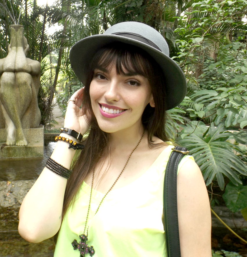 moda | look do dia | look para o dia | look com alpargatas | short de renda | chapéu côco | top cropped | look verão 2015 | look de verão | Orquidário Municipal de Santos | batom roxo