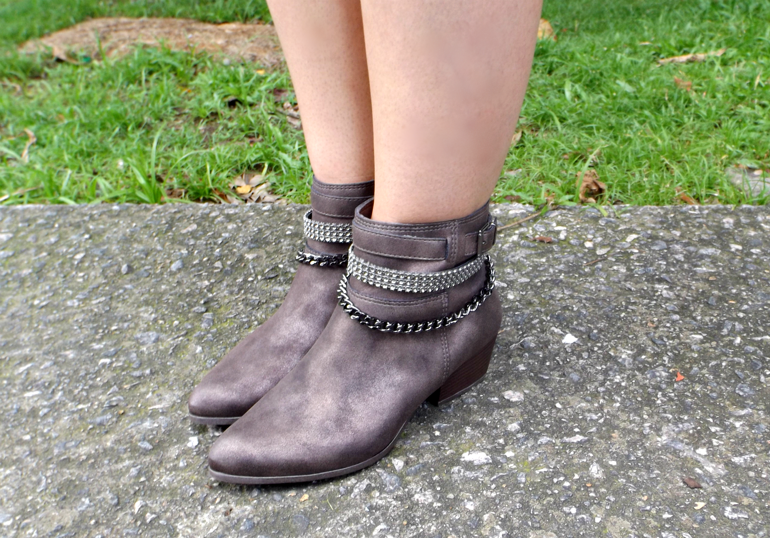 moda | moda 2015 | look do dia | look botas | meia estação | vestido | chapéu | botas | look para final de semana | look com vestido e bota