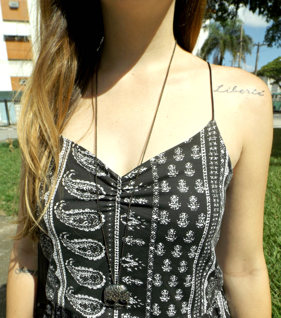 moda | look do dia | look do dia básico | vestido boho | look roupa | chapéu | botas | bota cano curto