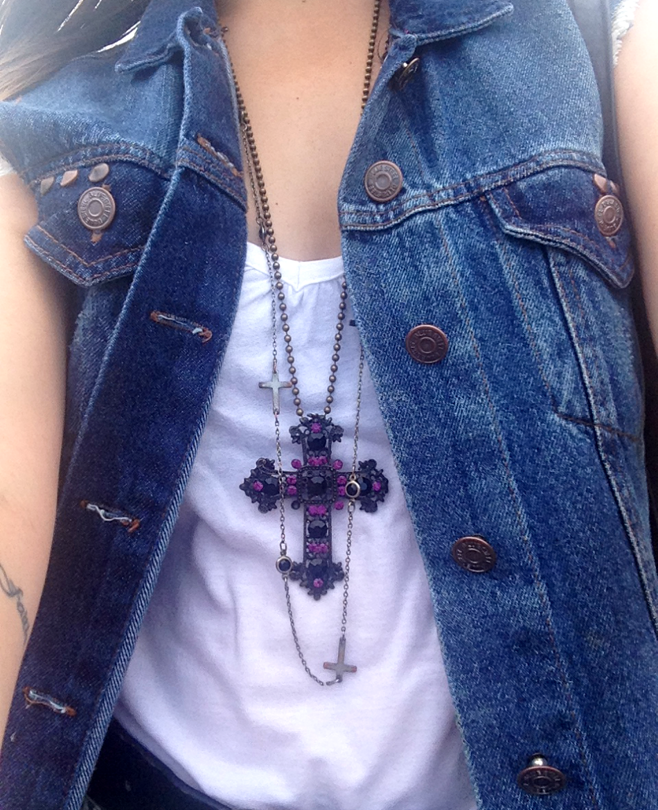 moda | look do dia | o meu look | look para o dia | looks do dia | look basico | anos 70 | headband | colete jeans | short jeans | sandália gladiadora