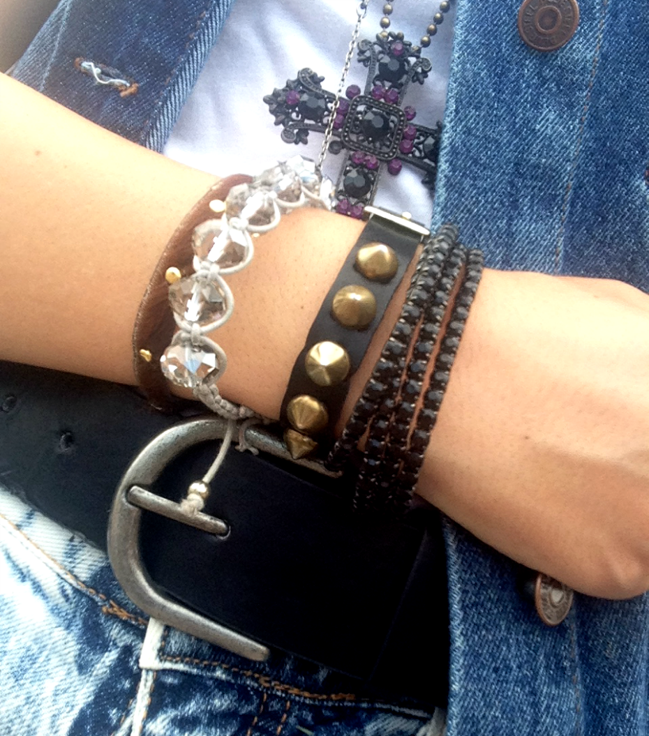 moda | look do dia | o meu look | look para o dia | looks do dia | look basico | anos 70 | headband | colete jeans | short jeans | sandália gladiadora