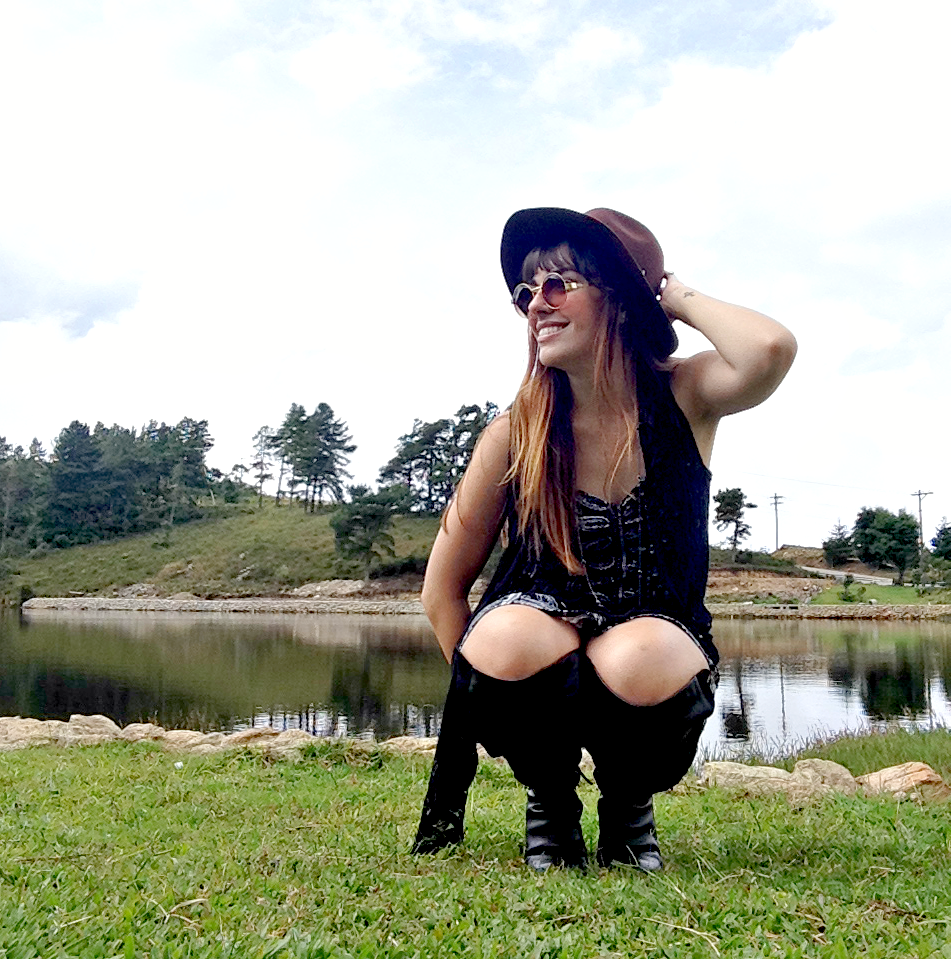 moda | dicas de moda | tendências inverno 2015 | botas | botas 2015 | maxicolete | chapéus | xadrez | jaqueta de couro