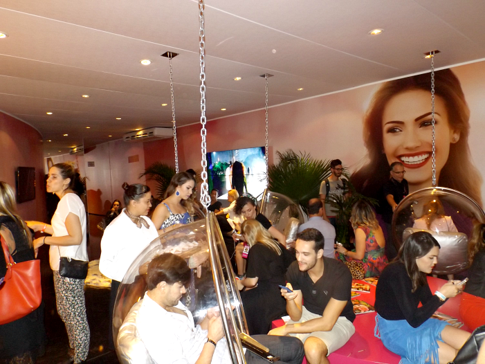 moda | semanas de moda | inverno 2015 | SPFW | SPFW inverno 2015 | famosas | corredores do SPFW | lounges do SPFW | Juliana Goes | Boca Rosa | Marcéli Paulino