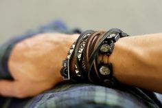 moda | moda masculina | pulseiras | moda para homens | pulseiras para homens | moda masculina 2015 | moda masculina verão 2015 | como usar pulseira masculina