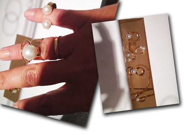 Isso mesmo! Ao invés de usar o par, a coleção foi lançada com um modelo de cada brinco, para ser usada de forma unitária.