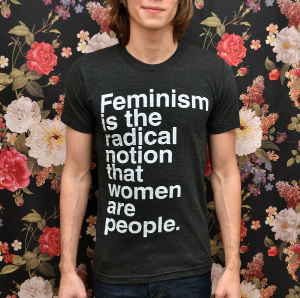 Camisetas Com Frases Feministas Tomam Conta De Looks De Rua A