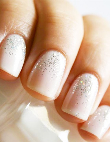 beleza | unha | esmaltes | unhas para casamento | tipo de unhas para noivas | esmaltes para noivas | inspiração de esmalte para casamento | francesinha | unhas claras | esmalte claro