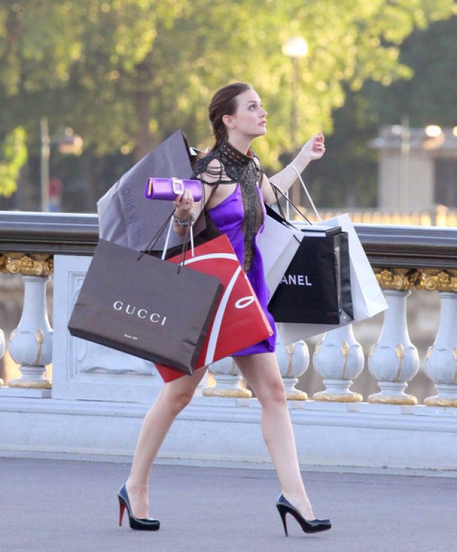 Sete hábitos de compras (e de shopping!) que estão acabando com seu dinheiro